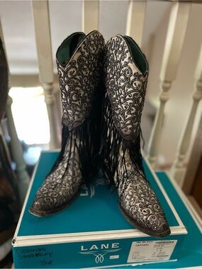 Corral Women’s Black and Cream Embroidered Fringe Cowboy Boots